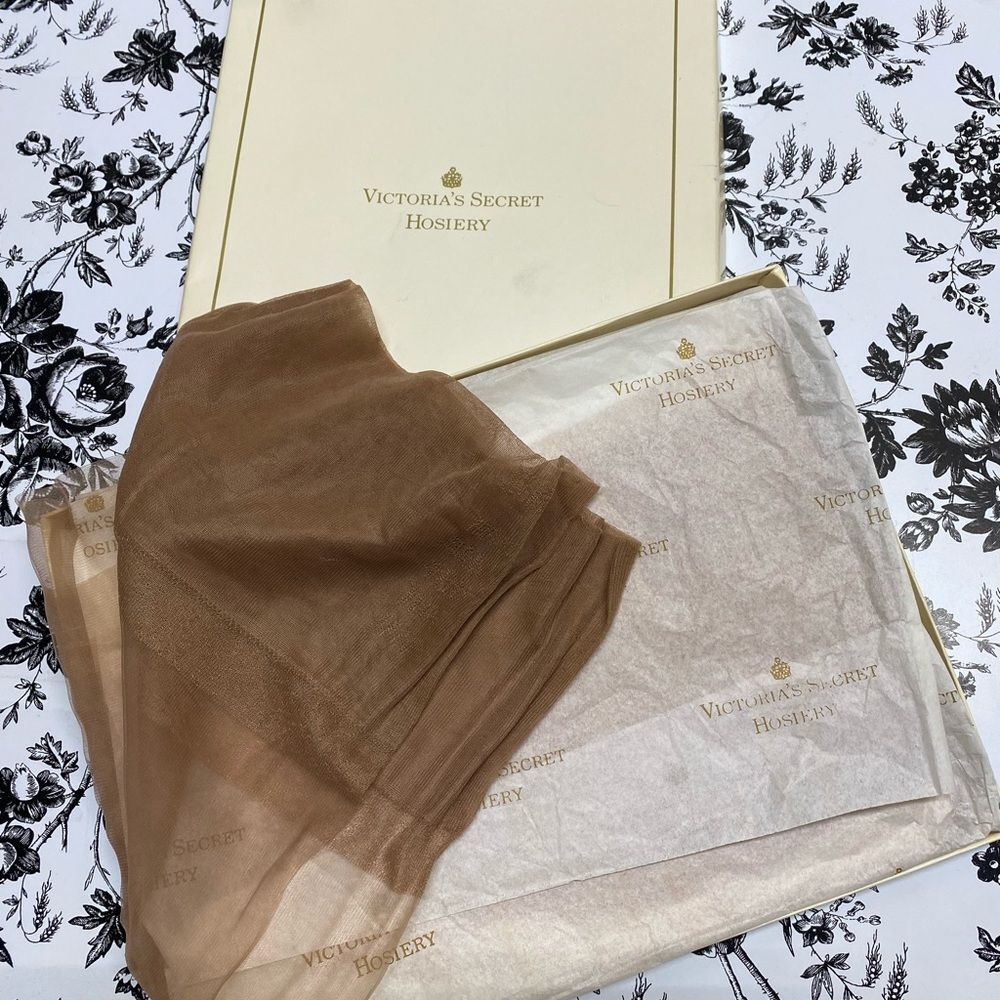 * Victoria's Secret large 2 packs thigh high Hosiery light dark tan new vintage - Picture 4 of 12